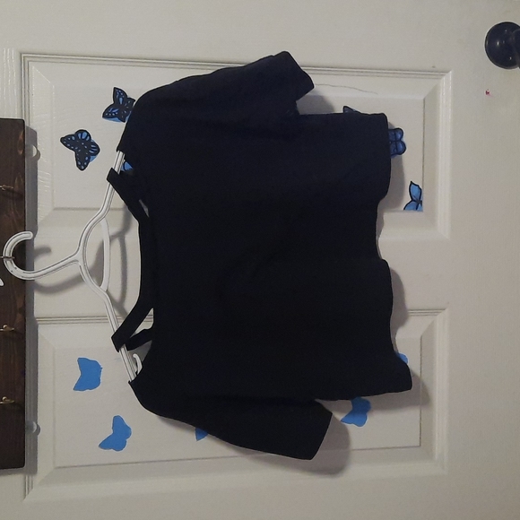 Croptop - Picture 2 of 2